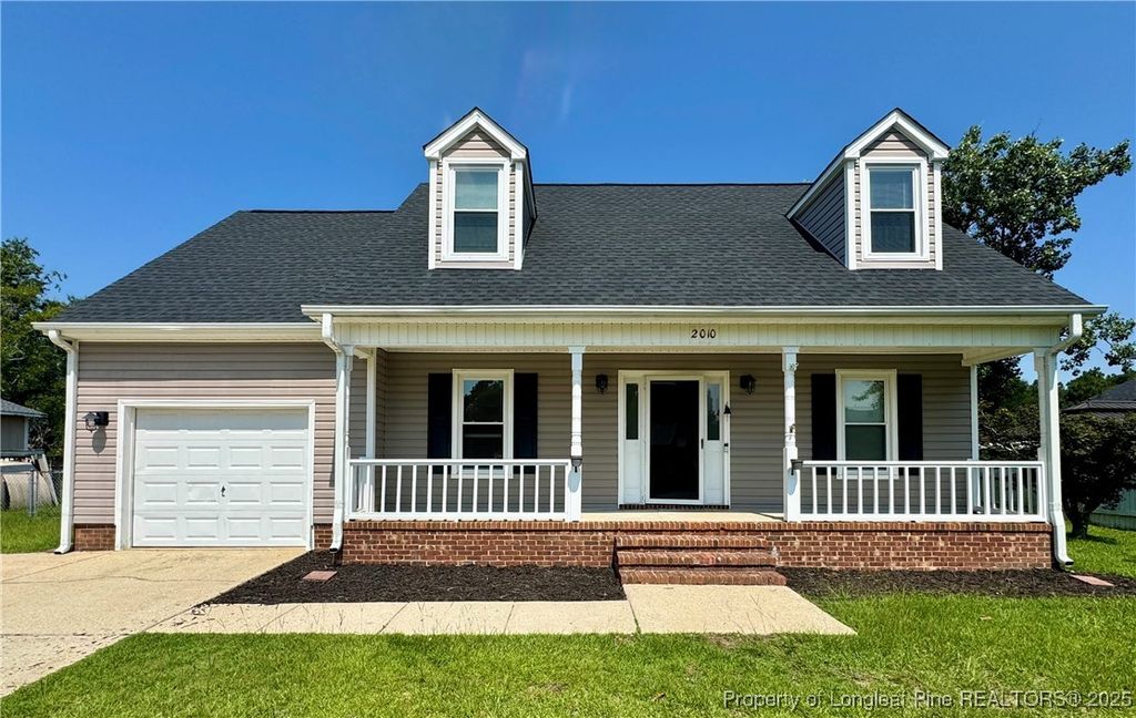 2010 Windlock Drive, Fayetteville, NC 28304