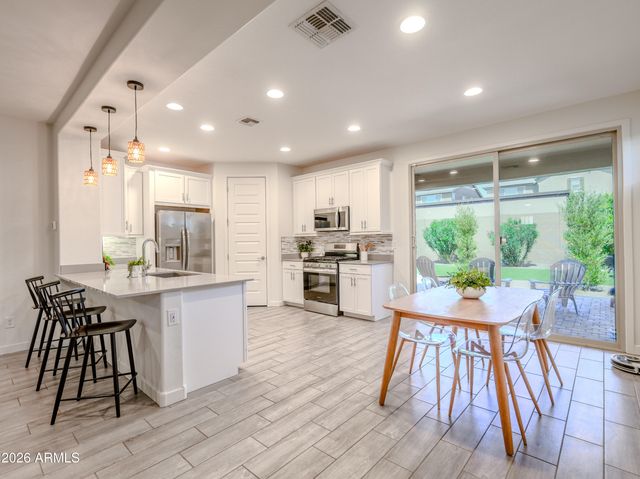 26065 S 230TH Street, Queen Creek, AZ 85142