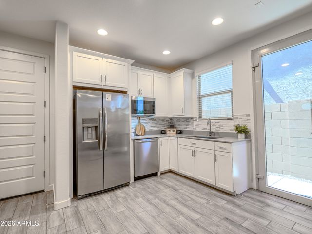26065 S 230TH Street, Queen Creek, AZ 85142