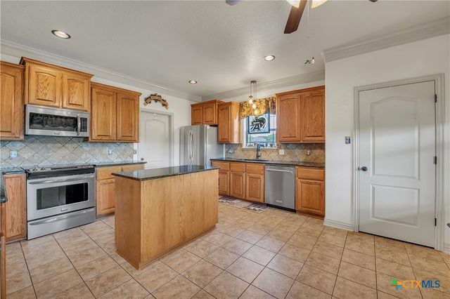 4945 Water Works Road, Belton, TX 76513