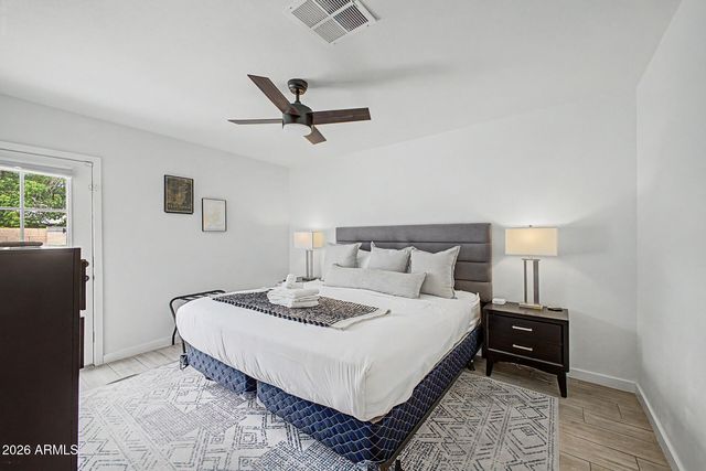 8330 E MONTE VISTA Road, Scottsdale, AZ 85257