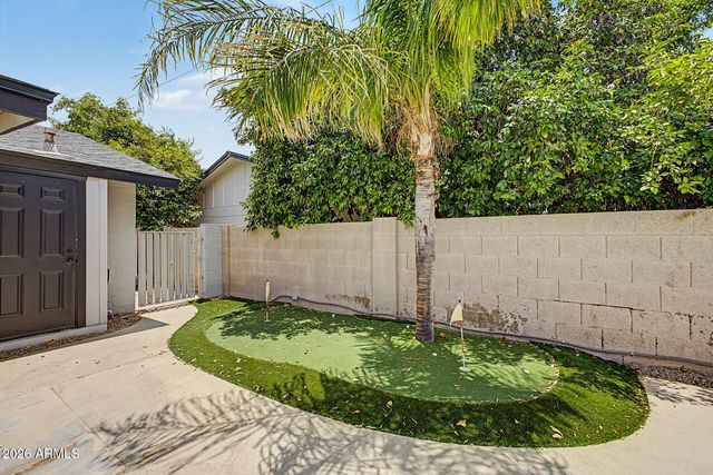 8330 E MONTE VISTA Road, Scottsdale, AZ 85257