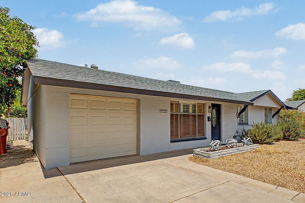8330 E MONTE VISTA Road, Scottsdale, AZ 85257 — photo 4