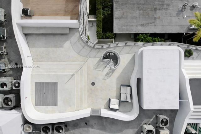 2155 Washington Ct 606, Miami Beach, FL 33139