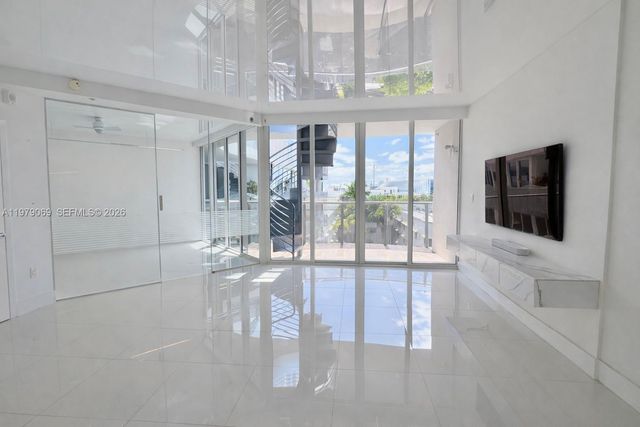 2155 Washington Ct 606, Miami Beach, FL 33139
