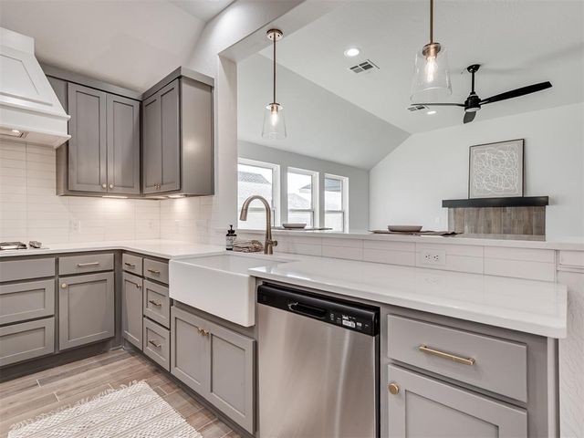 6609 NW 145th Street, Oklahoma City, OK 73142