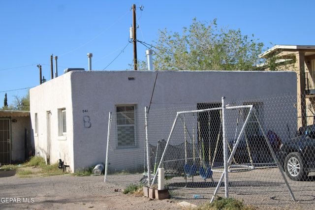 541 EAST Road, El Paso, TX 79915