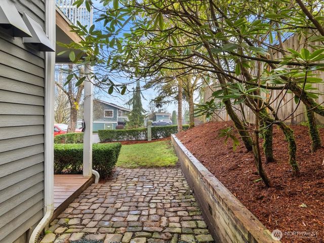 26491 NE Valley Street, Duvall, WA 98019