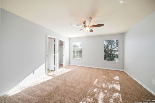 6410 Summit Oak Apt 4, San Antonio, TX 78229