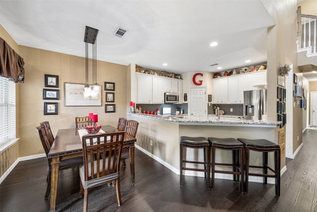 403 Springtree Road, Lake Dallas, TX 75065