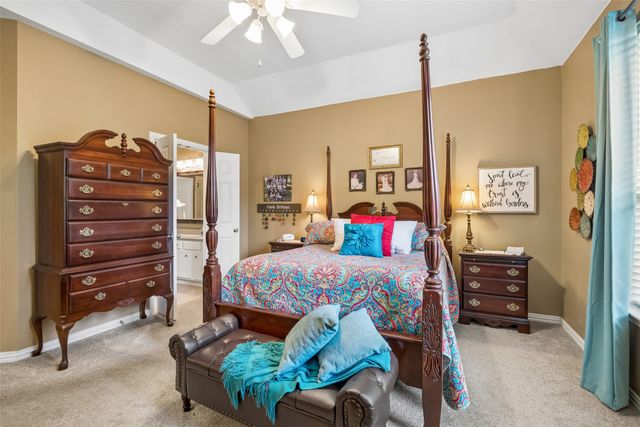 403 Springtree Road, Lake Dallas, TX 75065