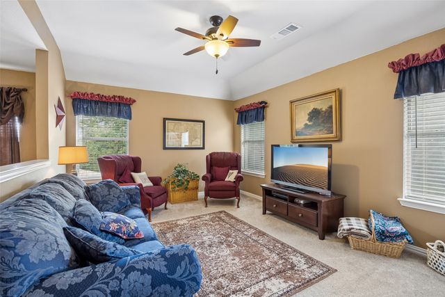 403 Springtree Road, Lake Dallas, TX 75065