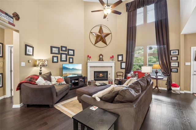 403 Springtree Road, Lake Dallas, TX 75065