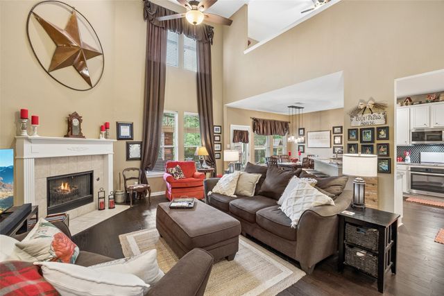 403 Springtree Road, Lake Dallas, TX 75065
