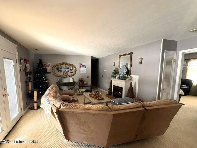 320 Sequoia Dr, Leitchfield, KY 42754