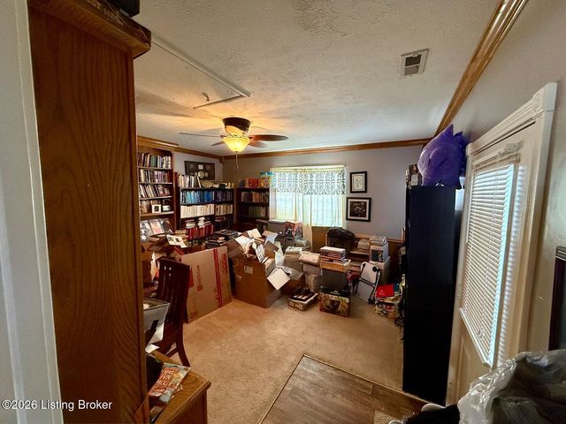 320 Sequoia Dr, Leitchfield, KY 42754