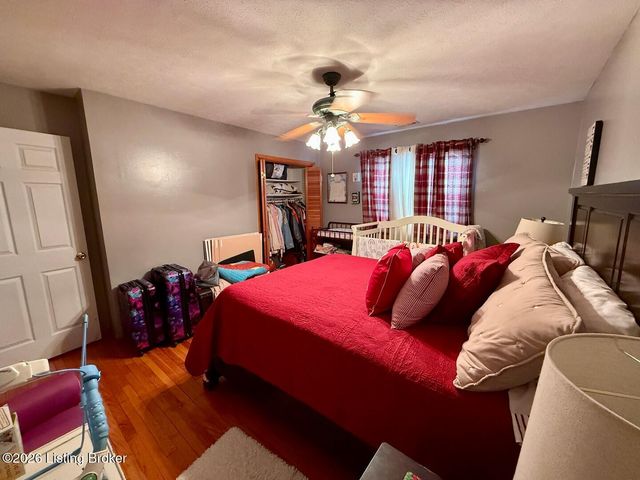 320 Sequoia Dr, Leitchfield, KY 42754