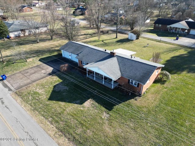 320 Sequoia Dr, Leitchfield, KY 42754