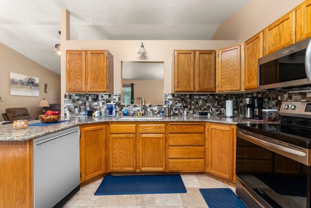 2504 S Cheryl Ct, Spokane Valley, WA 99037