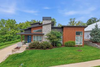 424 ANGELS REST WAY, Columbia, MO 65203