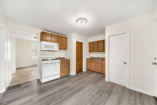 20 Autumn St, Somerville, MA 02145