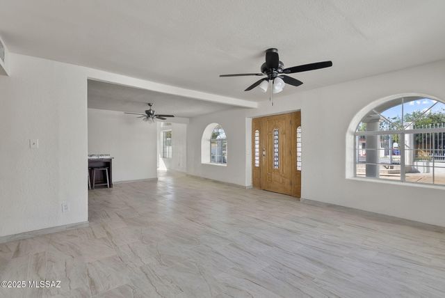 442 E Calle Sonora, Nogales, AZ 85621