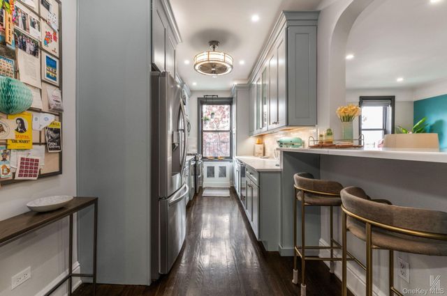 35-06 88th Street 3G, Jackson Heights, NY 11372