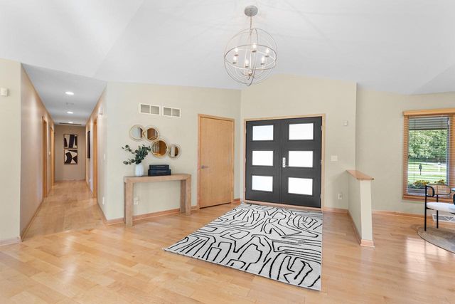 9345 N Thrush LANE, Bayside, WI 53217