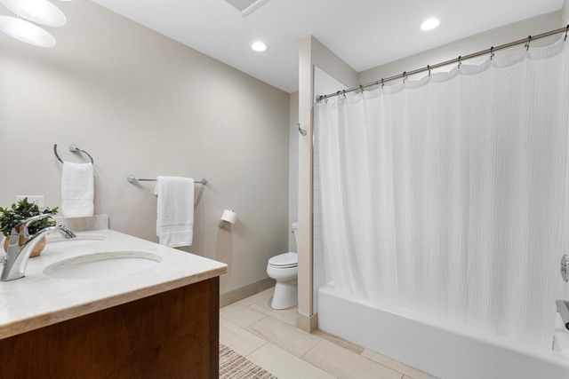 9345 N Thrush LANE, Bayside, WI 53217