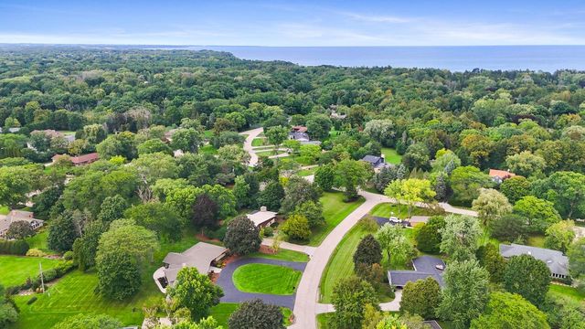9345 N Thrush LANE, Bayside, WI 53217