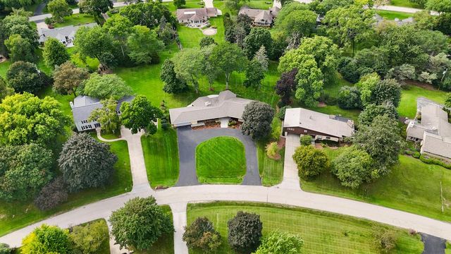 9345 N Thrush LANE, Bayside, WI 53217