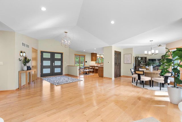 9345 N Thrush LANE, Bayside, WI 53217