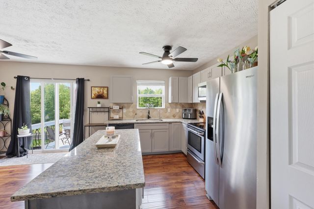 5793 Empire Mills Run, Canal Winchester, OH 43110