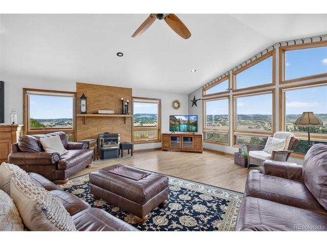 3491 Bear Canyon Cir, Sedalia, CO 80135