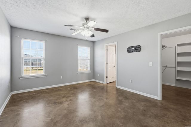 20 Golden Leaf, Greenbrier, AR 72058