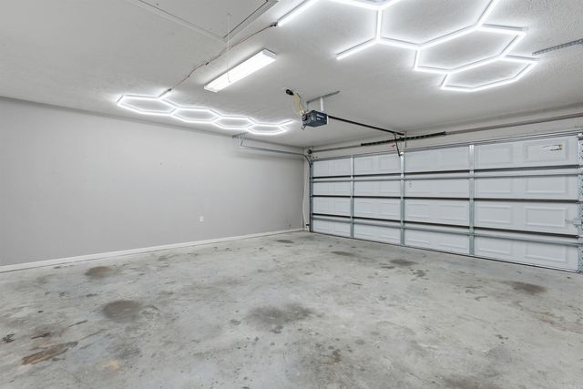 20 Golden Leaf, Greenbrier, AR 72058