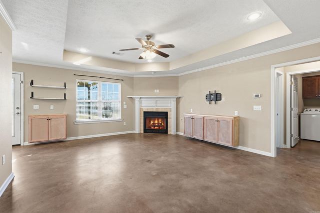 20 Golden Leaf, Greenbrier, AR 72058