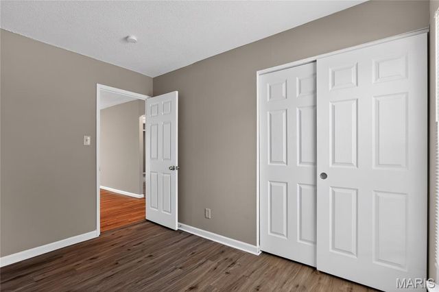 12109 La Padera Lane, St Louis, MO 63033