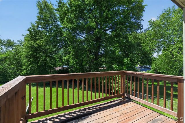 12109 La Padera Lane, St Louis, MO 63033
