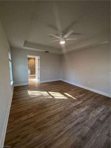 4602 Karen AVE N, Lehigh Acres, FL 33971