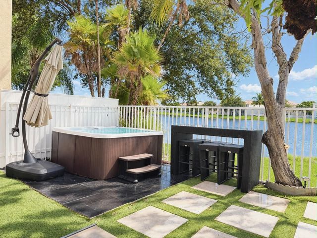 17082 NW 22ND Street, Pembroke Pines, FL 33028