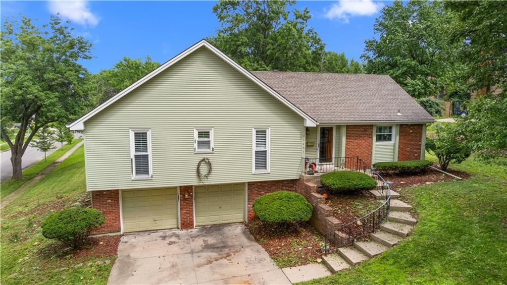 10401 Askew Avenue, Kansas City, MO 64137