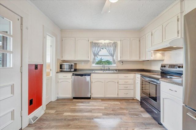 193 Simmons Creek RD, Union Hall, VA 24176