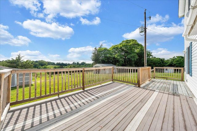 193 Simmons Creek RD, Union Hall, VA 24176