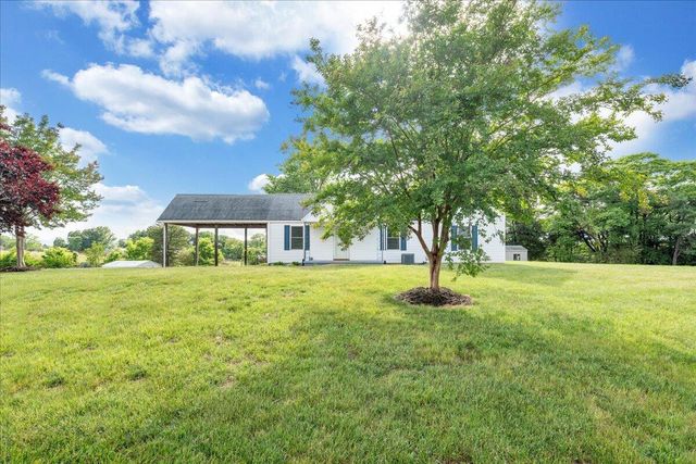 193 Simmons Creek RD, Union Hall, VA 24176