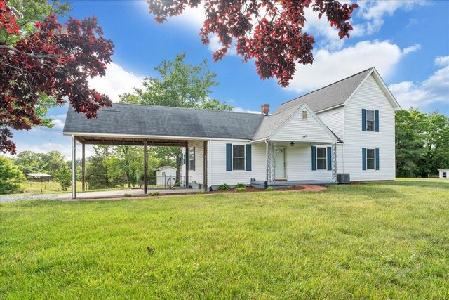 193 Simmons Creek RD, Union Hall, VA 24176