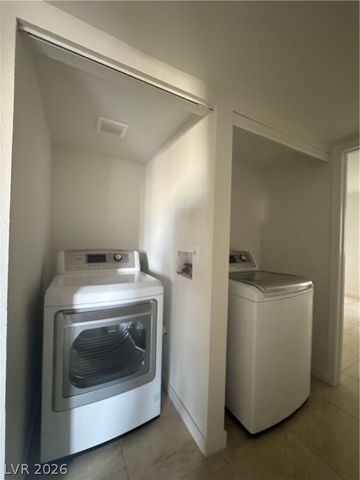 4320 Sanderling Circle 95, Las Vegas, NV 89103