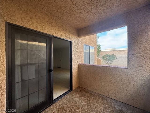 4320 Sanderling Circle 95, Las Vegas, NV 89103