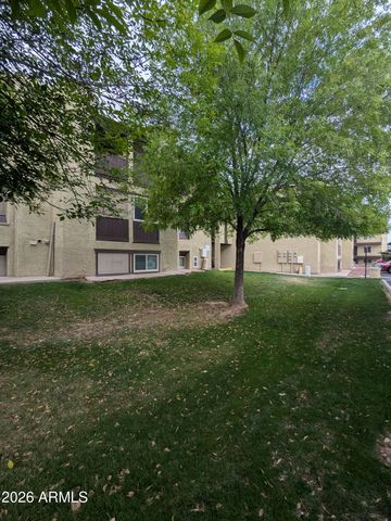 461 W HOLMES Avenue 311, Mesa, AZ 85210