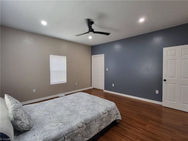 12 Forest Hill Road, Lexington, NC 27295